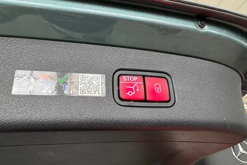 Mercedes-Benz GLC din 2025 cu 14.400 km - oferta MER158014 - foto 9