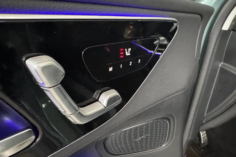 Mercedes-Benz GLC din 2025 cu 14.400 km - oferta MER158014 - foto 12