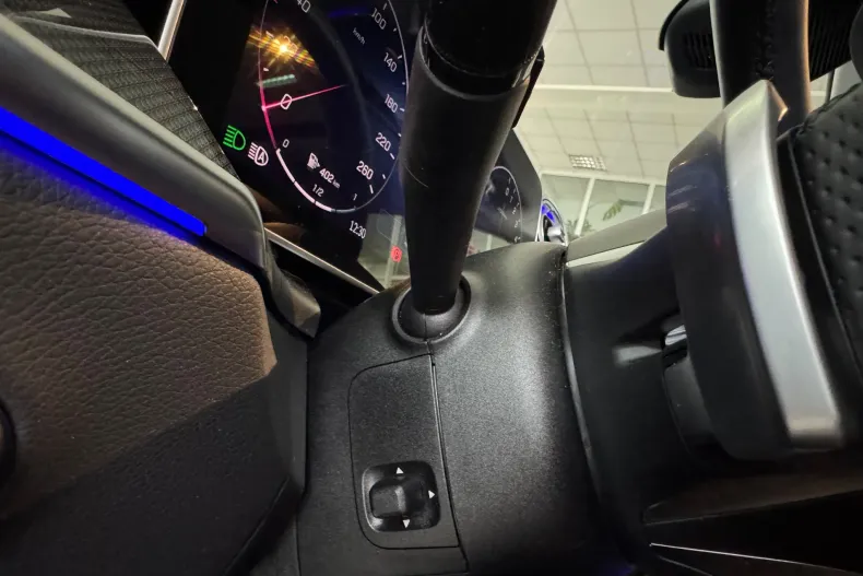 Mercedes-Benz GLC din 2025 cu 14.400 km - oferta MER158014 - foto 17