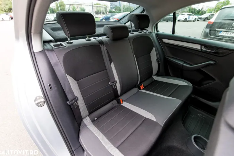 Skoda Rapid din 2019 cu 88.500 km - oferta SKO158017 - foto 21