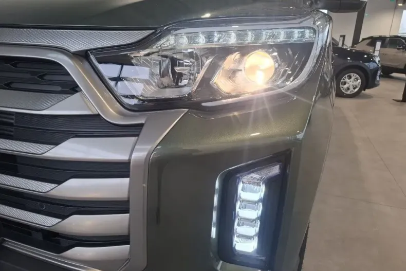 KG Mobility Musso din 2025 cu 14 km - oferta KGM158019 - foto 31