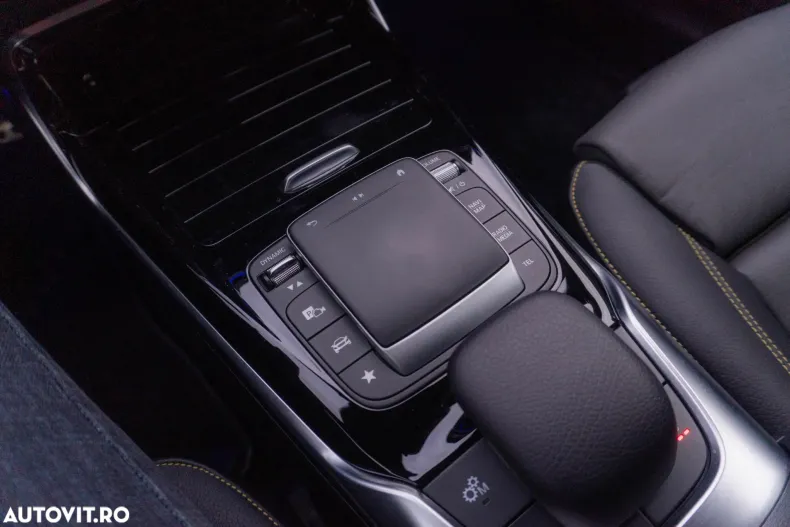 Mercedes-Benz A 45 AMG din 2021 cu 13.000 km - oferta MER158026 - foto 30