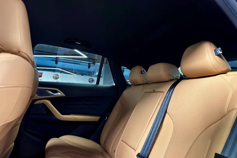 MG HS din 2024 cu 5 km - oferta MG0158027 - foto 15