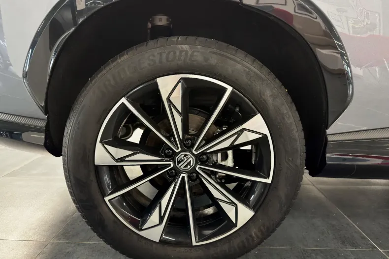 MG HS din 2024 cu 5 km - oferta MG0158027 - foto 20