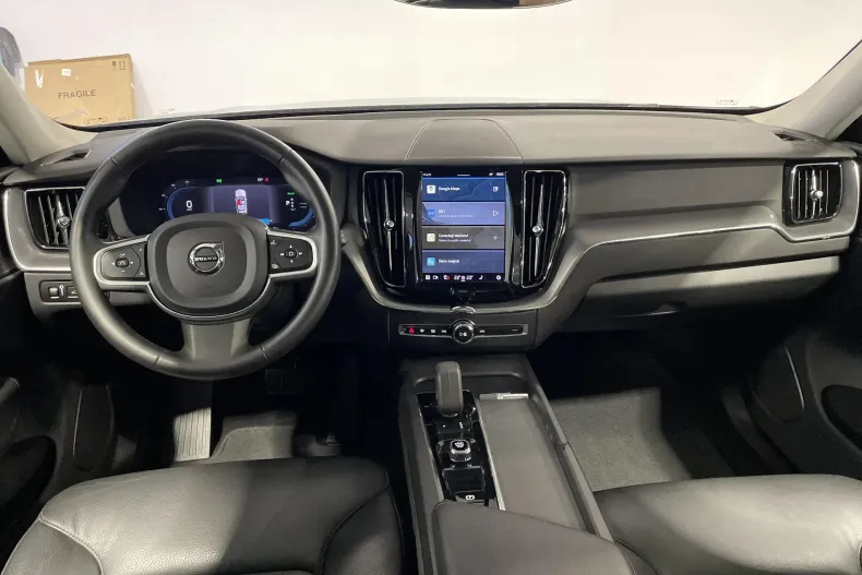 Volvo XC60 din 2022 cu 94.277 km - oferta VOL158032 - foto 9