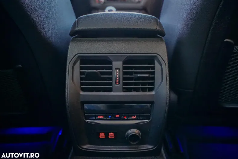 BMW Seria 3 din 2019 cu 145.700 km - oferta BMW158034 - foto 27