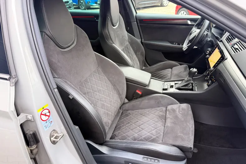 Skoda Superb din 2022 cu 167.000 km - oferta SKO158038 - foto 6