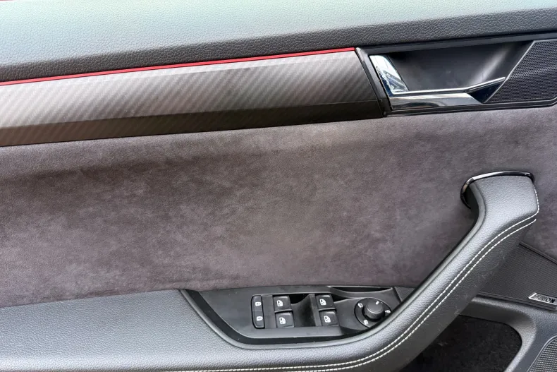 Skoda Superb din 2022 cu 167.000 km - oferta SKO158038 - foto 26