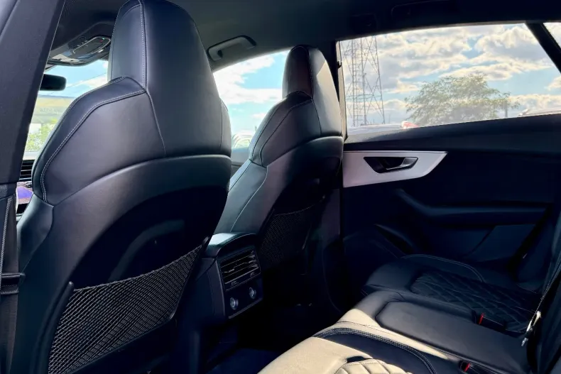 Audi Q8 din 2019 cu 142.000 km - oferta AUD158042 - foto 7