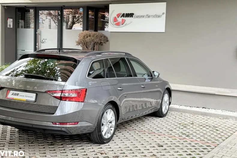 Skoda Superb din 2022 cu 174.000 km - oferta SKO158049 - foto 6
