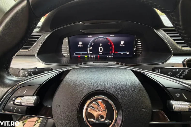 Skoda Superb din 2022 cu 174.000 km - oferta SKO158049 - foto 22