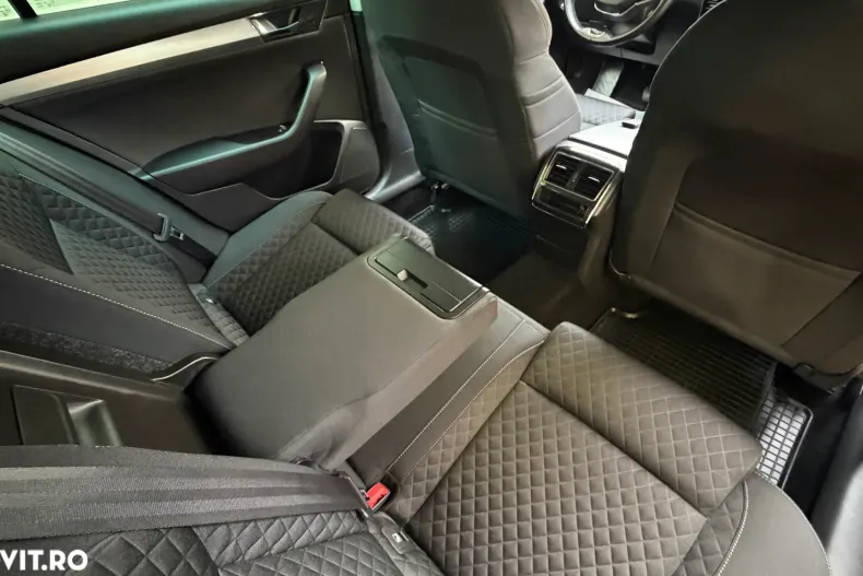 Skoda Superb din 2022 cu 174.000 km - oferta SKO158049 - foto 33