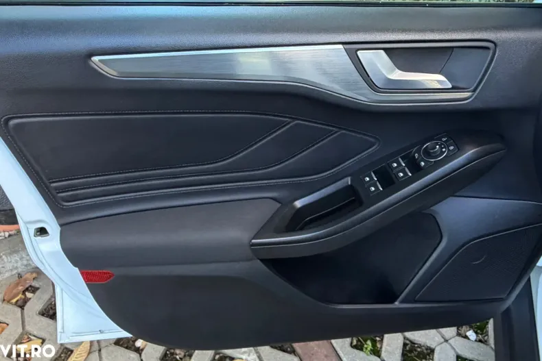 Ford Focus din 2022 cu 133.000 km - oferta FOR158050 - foto 10