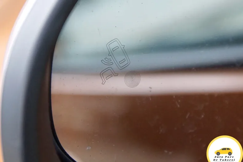 Dacia Duster din 2019 cu 100.000 km - oferta DAC158051 - foto 35