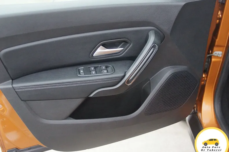 Dacia Duster din 2019 cu 134.500 km - oferta DAC158052 - foto 33