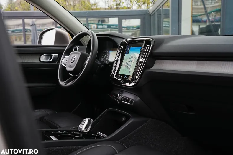 Volvo XC40 din 2021 cu 163.800 km - oferta VOL158054 - foto 21