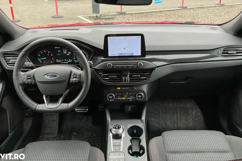 Ford Focus din 2019 cu 50.596 km - oferta FOR158058 - foto 9