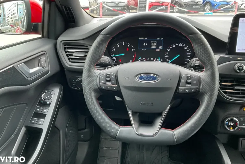 Ford Focus din 2019 cu 50.596 km - oferta FOR158058 - foto 11