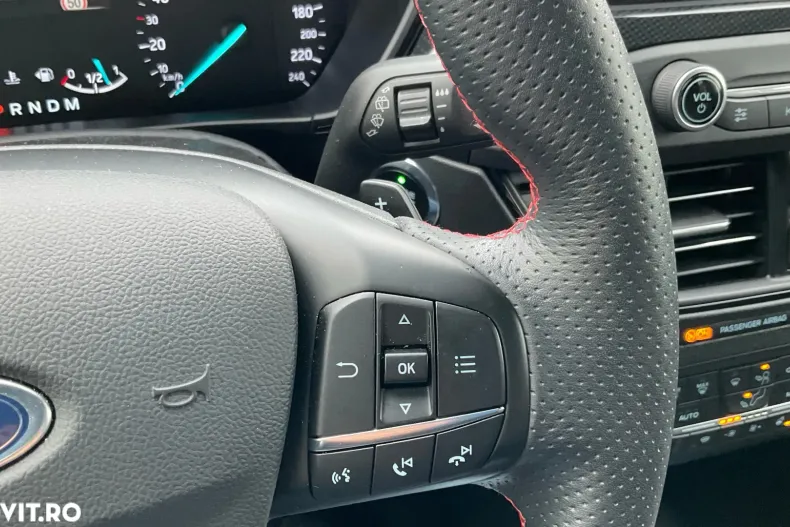 Ford Focus din 2019 cu 50.596 km - oferta FOR158058 - foto 13