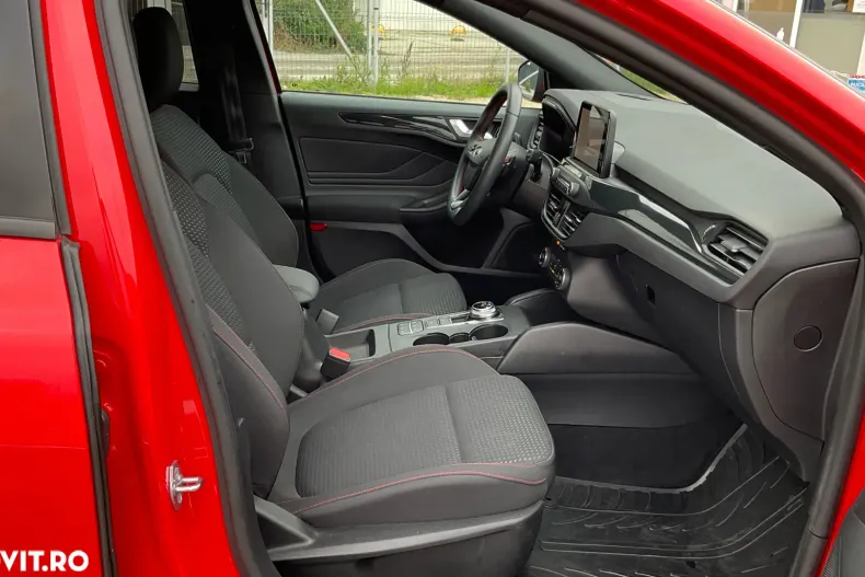 Ford Focus din 2019 cu 50.596 km - oferta FOR158058 - foto 22