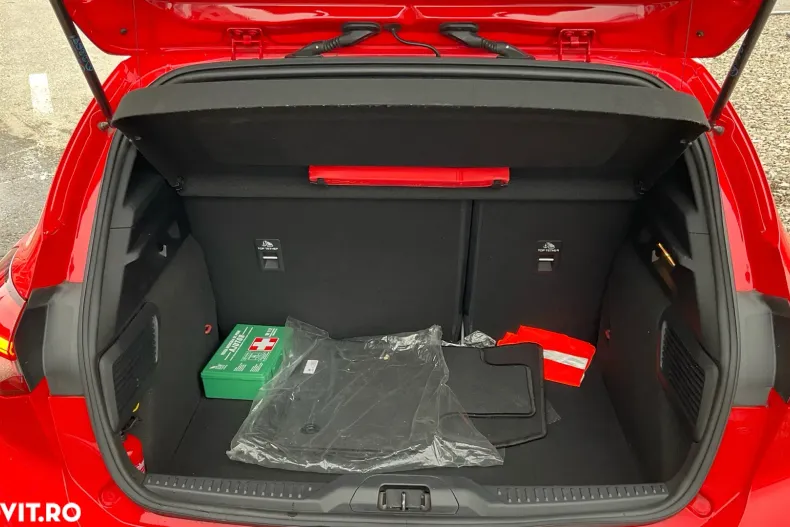 Ford Focus din 2019 cu 50.596 km - oferta FOR158058 - foto 24