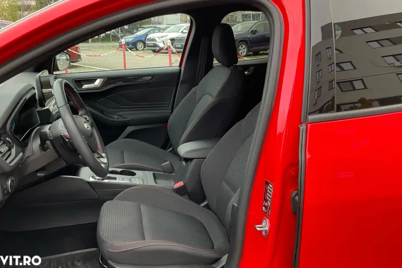 Ford Focus din 2019 cu 50.596 km - oferta FOR158058 - foto 26