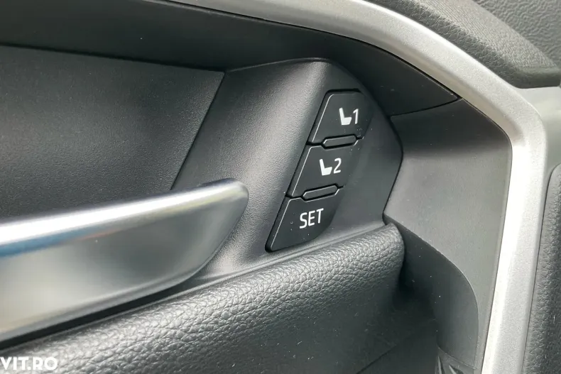 Toyota RAV4 din 2021 cu 91.230 km - oferta TOY158059 - foto 15