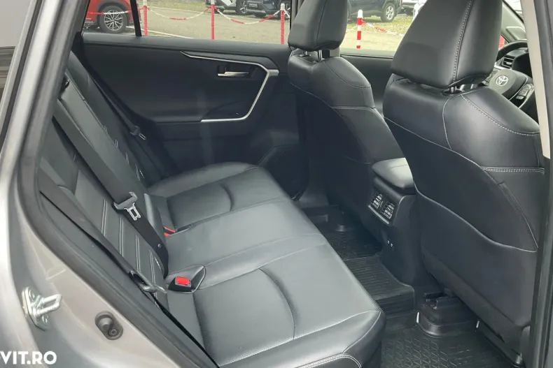 Toyota RAV4 din 2021 cu 91.230 km - oferta TOY158059 - foto 28