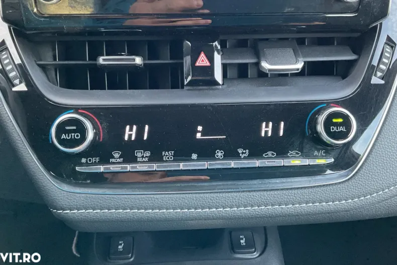 Toyota Corolla din 2021 cu 30.529 km - oferta TOY158064 - foto 33