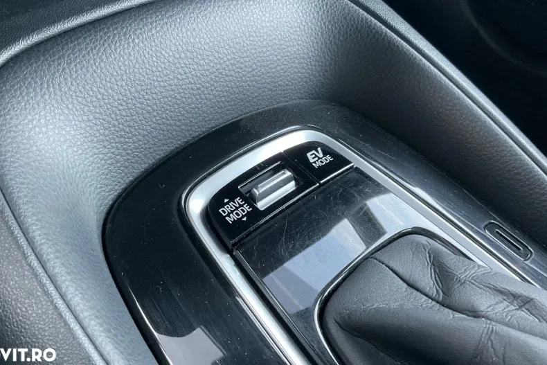 Toyota Corolla din 2021 cu 30.529 km - oferta TOY158064 - foto 34