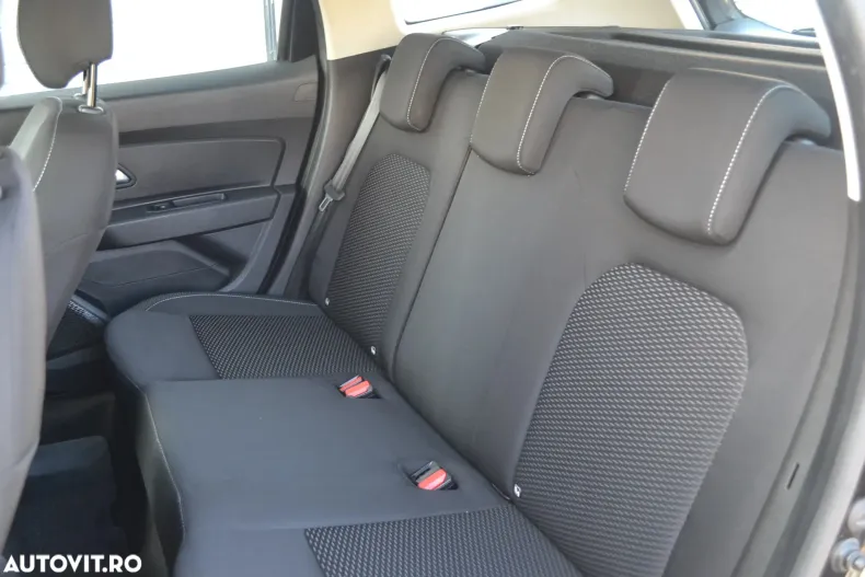 Dacia Duster din 2021 cu 159.742 km - oferta DAC158069 - foto 11