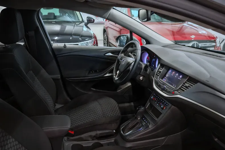 Opel Astra din 2020 cu 99.366 km - oferta OPE158080 - foto 7