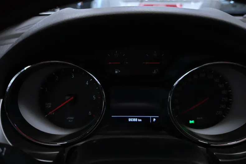 Opel Astra din 2020 cu 99.366 km - oferta OPE158080 - foto 12