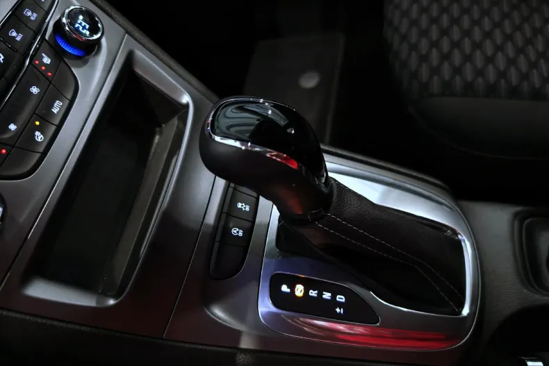 Opel Astra din 2020 cu 99.366 km - oferta OPE158080 - foto 23