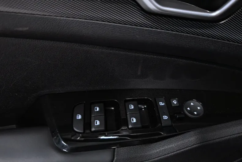 Kia Sportage din 2023 cu 136.065 km - oferta KIA158082 - foto 28