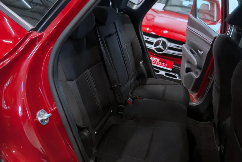 Hyundai TUCSON din 2022 cu 110.083 km - oferta HYU158083 - foto 13