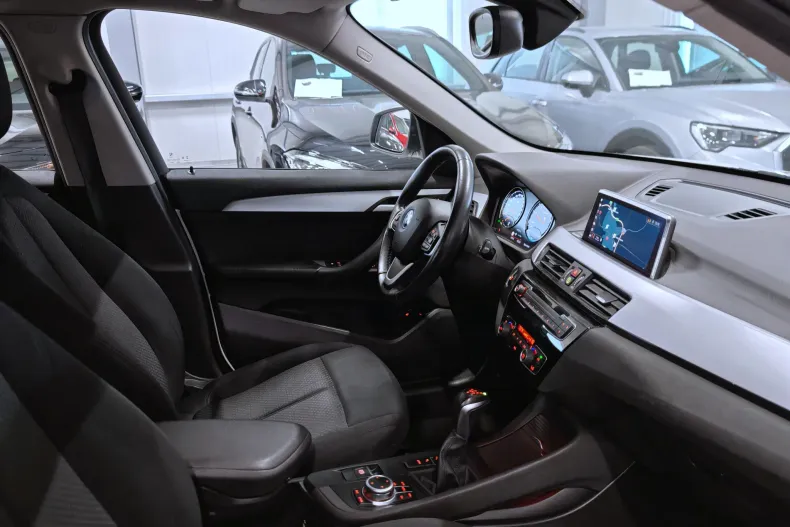 BMW X1 din 2022 cu 97.507 km - oferta BMW158084 - foto 9