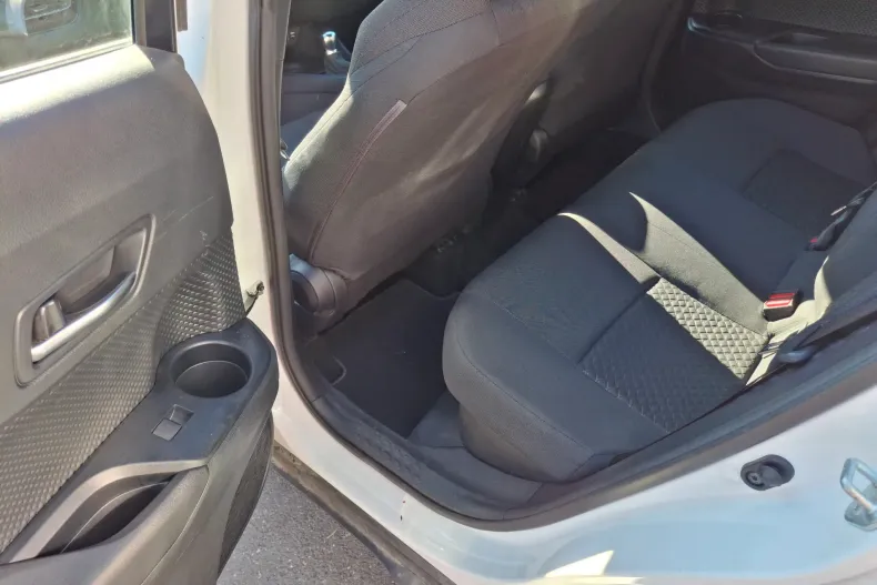 Toyota C-HR din 2020 cu 86.651 km - oferta TOY158085 - foto 24