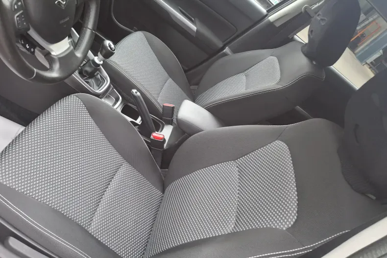 Suzuki Vitara din 2019 cu 73.468 km - oferta SUZ158087 - foto 10