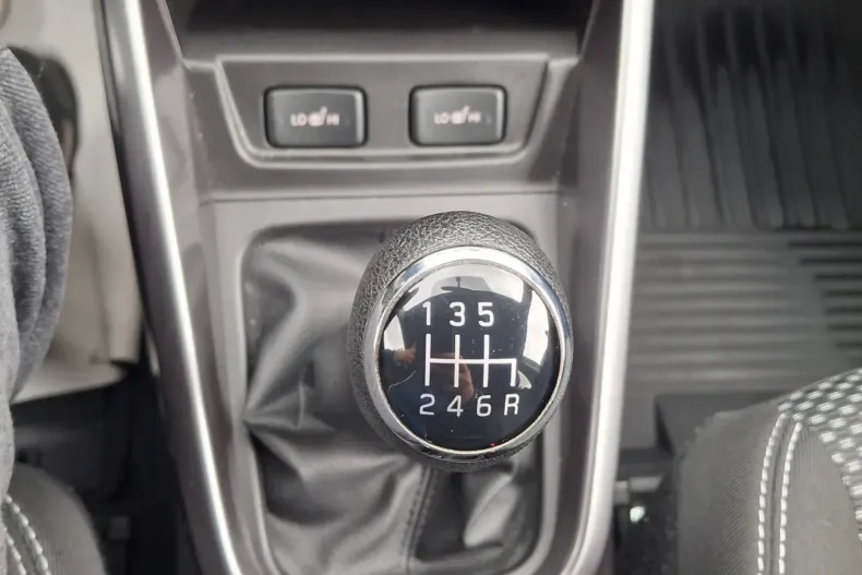 Suzuki Vitara din 2019 cu 73.468 km - oferta SUZ158087 - foto 19