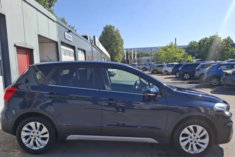 Suzuki SX4 din 2019 cu 45.025 km - oferta SUZ158088 - foto 4