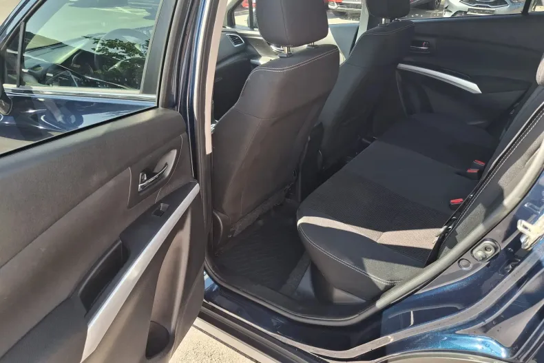 Suzuki SX4 din 2019 cu 45.025 km - oferta SUZ158088 - foto 24