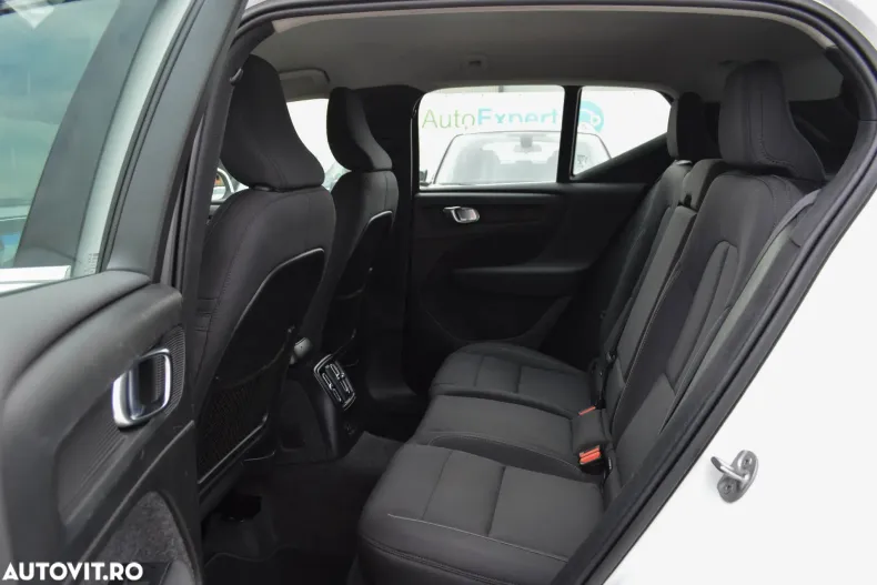 Volvo XC40 din 2022 cu 116.700 km - oferta VOL158090 - foto 19