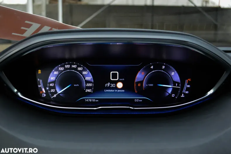 Peugeot 3008 din 2019 cu 147.818 km - oferta PEU158091 - foto 9