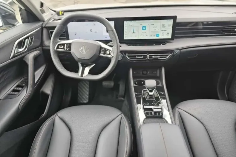 MG HS din 2025 cu 2.000 km - oferta MG0158092 - foto 9