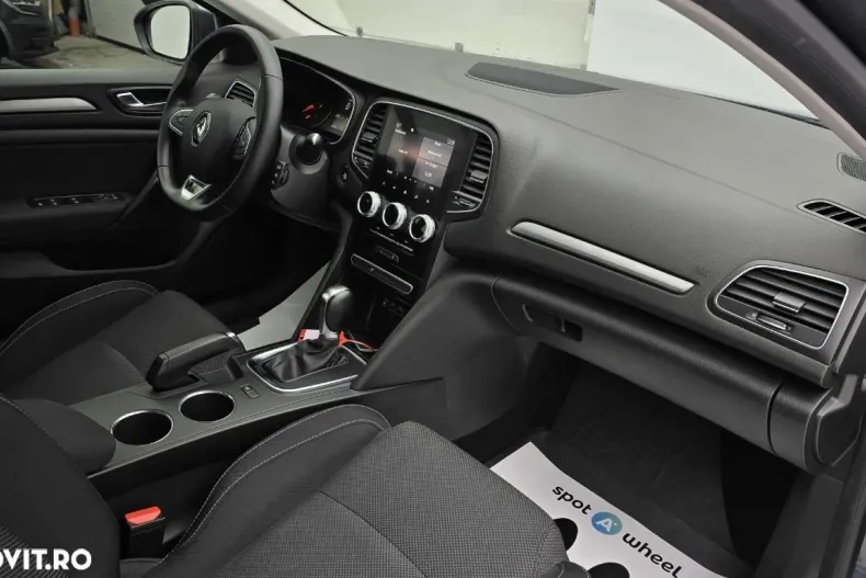 Renault Megane din 2022 cu 87.962 km - oferta REN158102 - foto 19