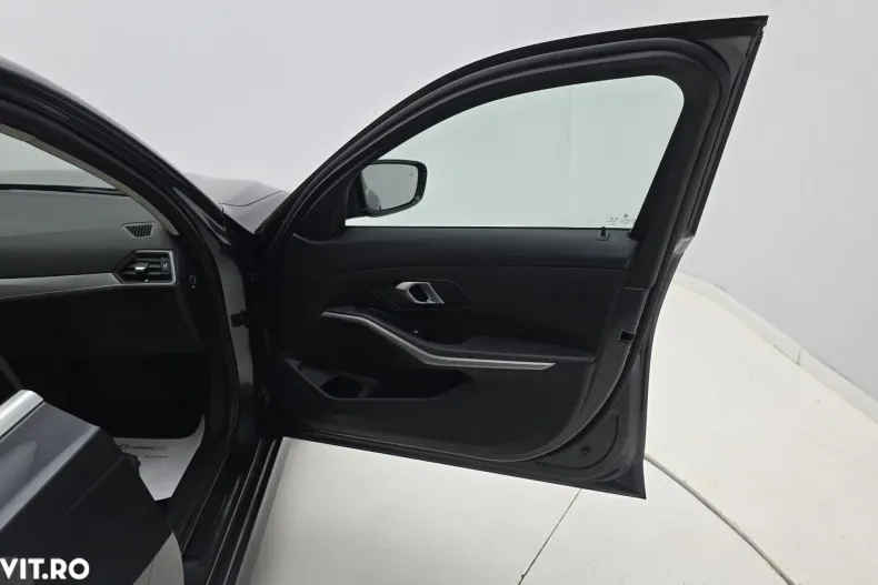 BMW Seria 3 din 2019 cu 141.368 km - oferta BMW158104 - foto 17