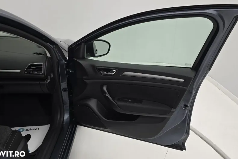 Renault Megane din 2022 cu 81.763 km - oferta REN158109 - foto 17