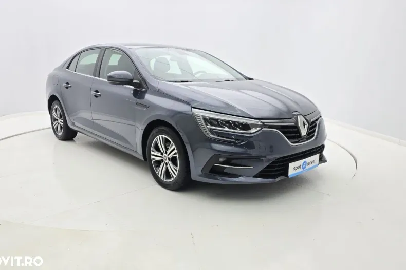 Renault Megane din 2022 cu 82.140 km - oferta REN158110 - foto 4