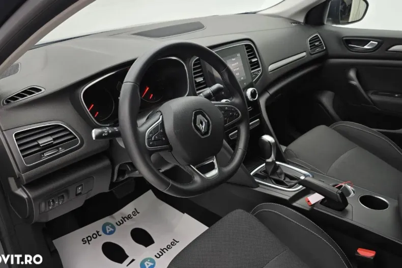 Renault Megane din 2022 cu 82.140 km - oferta REN158110 - foto 13